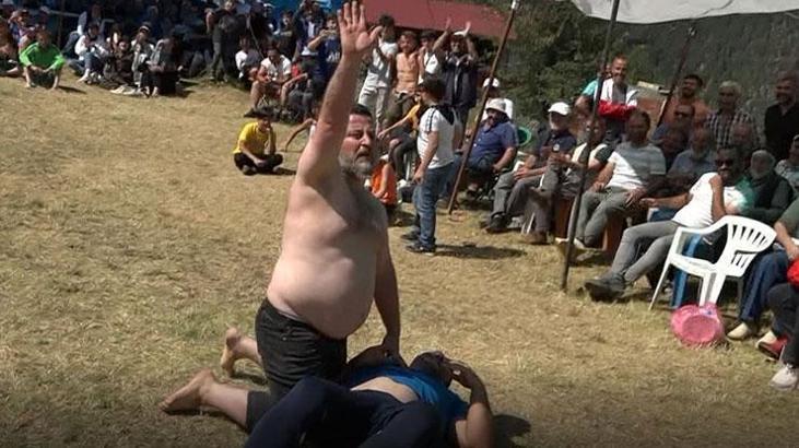 Karakucak Güreşleri'nde Volkan Tosun rakibini bıraktı, hakemi devirdi