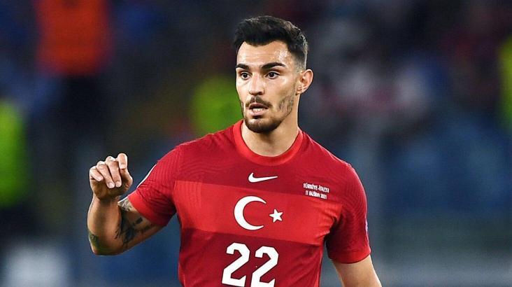 Galatasaray ve Trabzonspor'un istediği Kaan Ayhan için açıklama geldi!