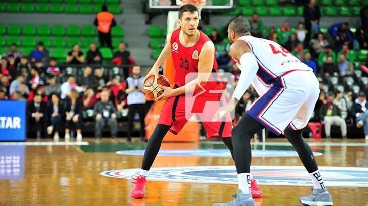Bahçeşehir Koleji: 86 - Gaziantep Basketbol: 92