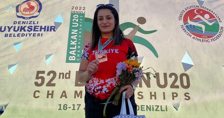 Arzu Atlı'dan bronz madalya!