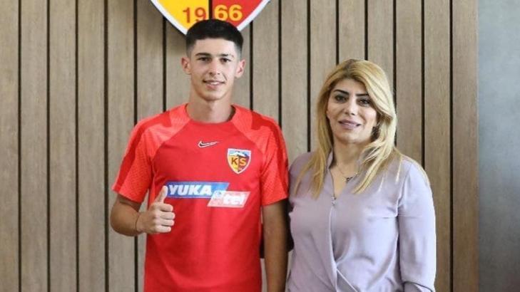 Kayserispor, Baran Ali Gezek'i profesyonel yaptı