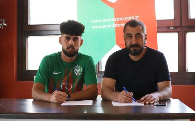 Amed Sportif, Taner Gümüş'ü transfer etti