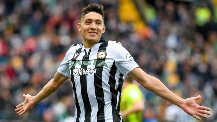 Atletico Madrid'e yeni sağ bek: Nahuel Molina