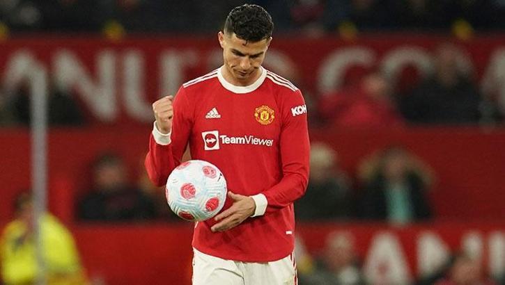 Cristiano Ronaldo, Manchester United'da kalacak mı? Kritik görüşme