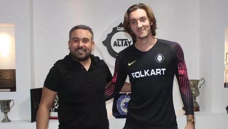 Altay'da görev sırası kaleci Ozan Evrim Özenç'te