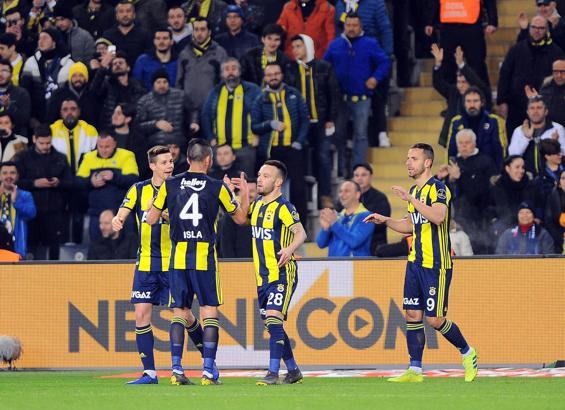 Fenerbahçe geri dönüş peşinde