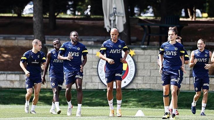 Fenerbahçe, Slovacko maçı hazırlıklarını sürdürdü