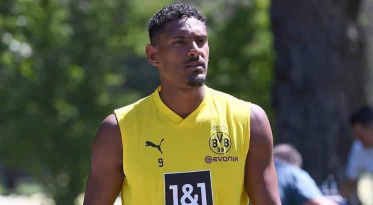 Dortmund'da Sebastien Haller'nin kemoterapi süreci başlıyor