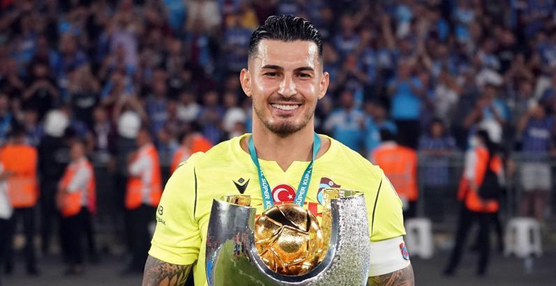 Trabzonspor'dan flaş Uğurcan Çakır paylaşımı! Rakiplere gönderme...