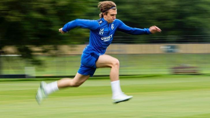 Rıdvan Yılmaz, Rangers'ta ilk antrenmanına çıktı