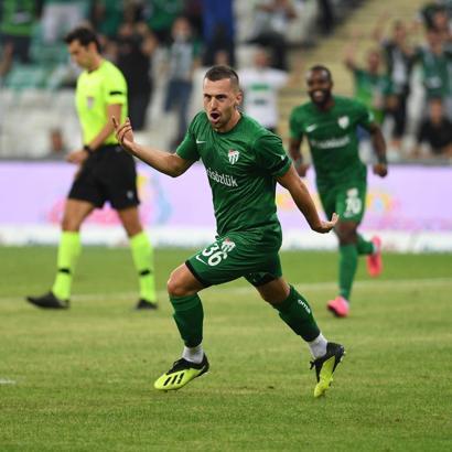 Burak Altıparmak'tan, Bursaspor'a destek