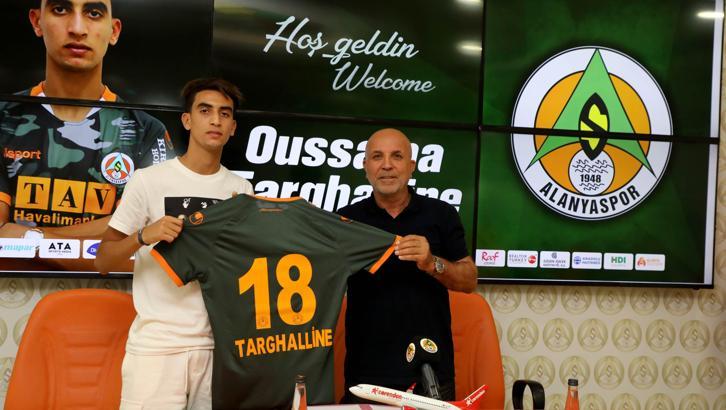 Alanyaspor, Oussama Targhalline'yi kiralık olarak kadrosuna kattı