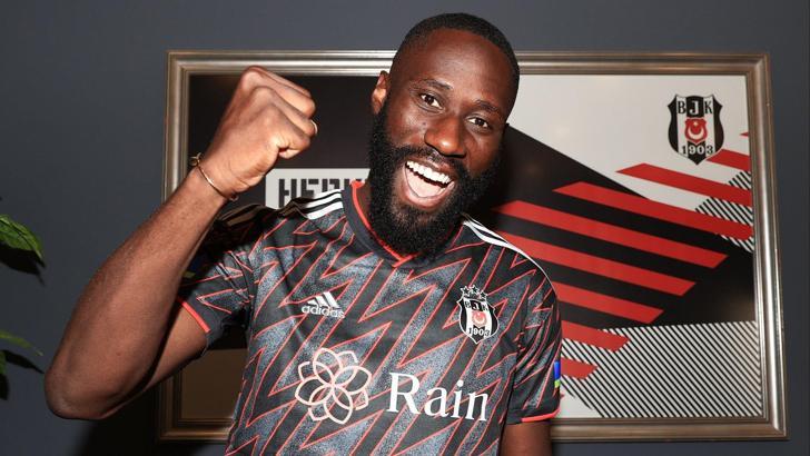 Son dakika! Beşiktaş, Arthur Masuaku transferini resmen açıkladı