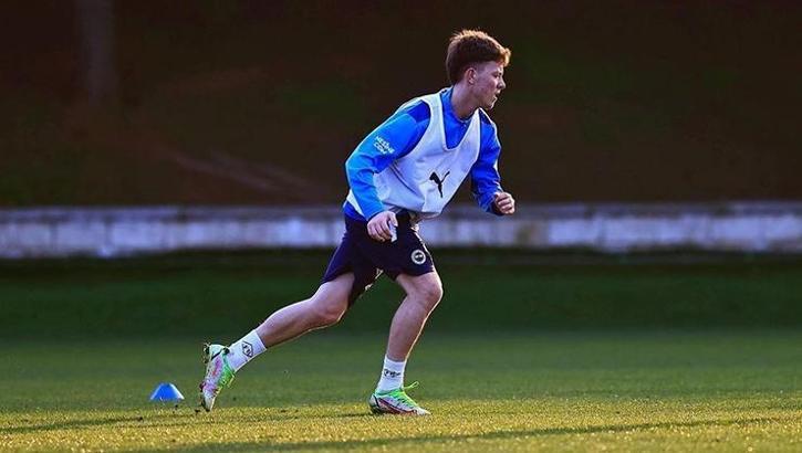 Son dakika Fenerbahçe haberi! Sarı lacivertlilerin genç futbolcusu Burak Özduman Fethiyespor'da