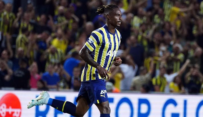 Fenerbahçe'de Lincoln Henrique resitali!