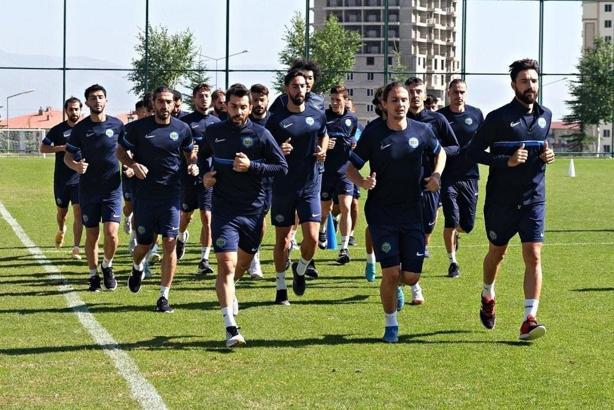 Tarsus İdman Yurdu Genel Sekreteri Duman: İyi bir kamp dönemi geçiyoruz