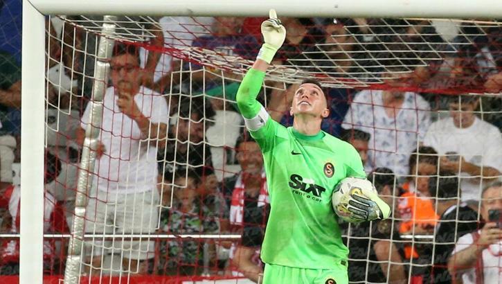 Galatasaraylı Fernando Muslera: Bizim için sezon iyi geçecek!