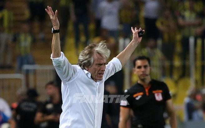 Jorge Jesus: Takım şu an istediğim seviyede değil