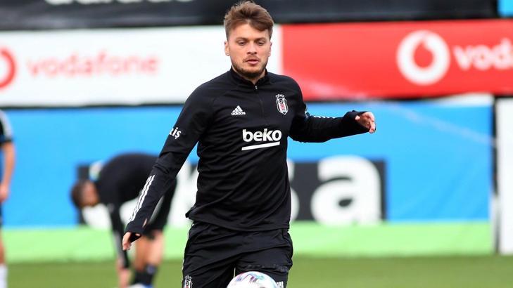 Transfer haberi: Beşiktaş'tan ayrılan Adem Ljajic, Al Nassr ile görüşüyor
