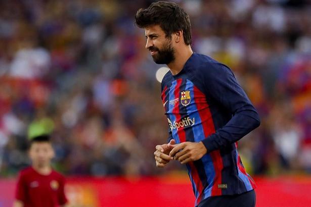 Gerard Pique'den yeni transferler için fedakarlık