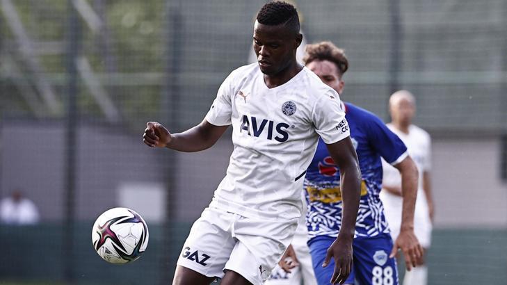 Son dakika! Fenerbahçe'de Samatta Genk'e kiralanıyor