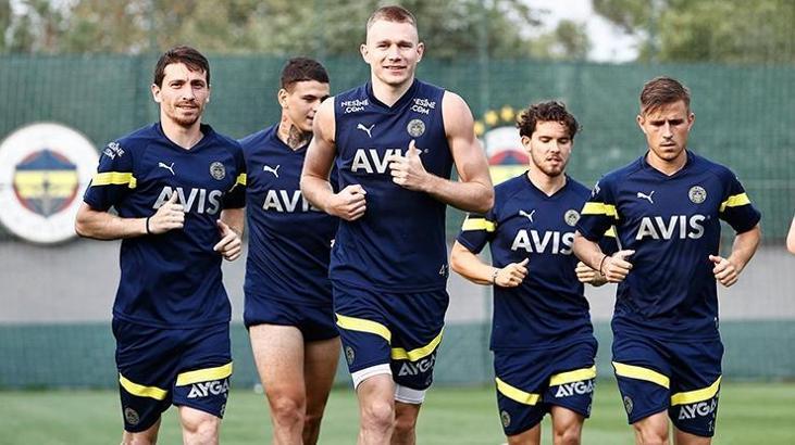 Fenerbahçe'de Mert Hakan Yandaş sevinci! Geri döndü