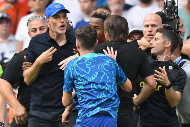 Chelsea - Tottenham maçında olay! Conte ve Tuchel kavga etti