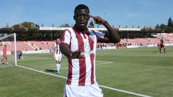 Başakşehir, Philippe Keny transferini bitirdi