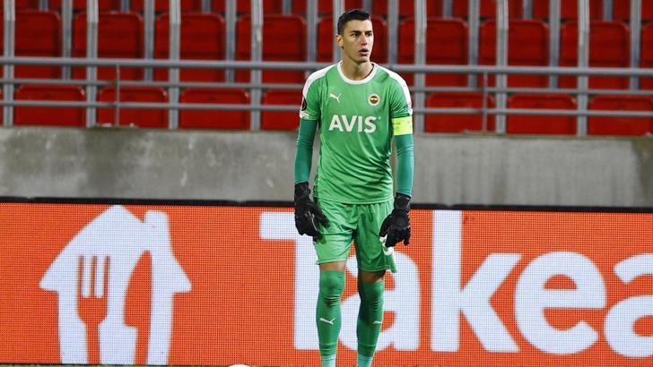 Berke Özer kararını verdi! Portimonense'ye imzayı atıyor
