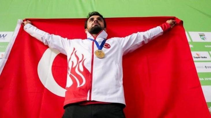 Ekrem Öztürk Dünya Şampiyonu oldu