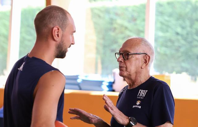 Larry Brown'dan Anadolu Efes ve Ergin Ataman övgüsü