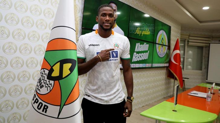 Alanyaspor, Khadim Rassoul'u kadrosuna kattı