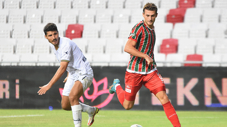 Karşıyaka-Belediye Derincespor maç sonucu: 0-1