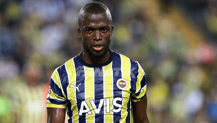 Fenerbahçe'de Valencia, gol sayısını 7'ye yükseltti