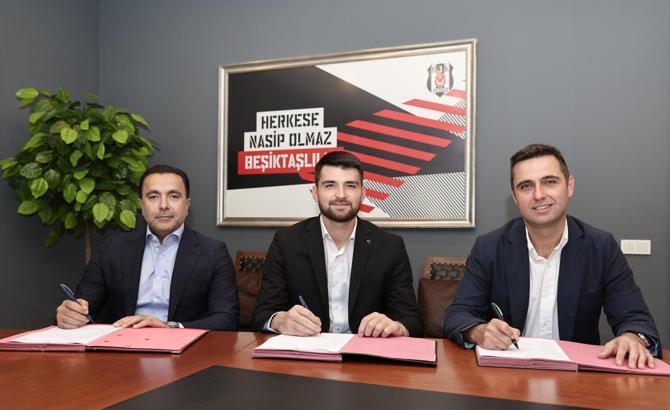 Ersin Destanoğlu'nun sözleşmesi yenilendi
