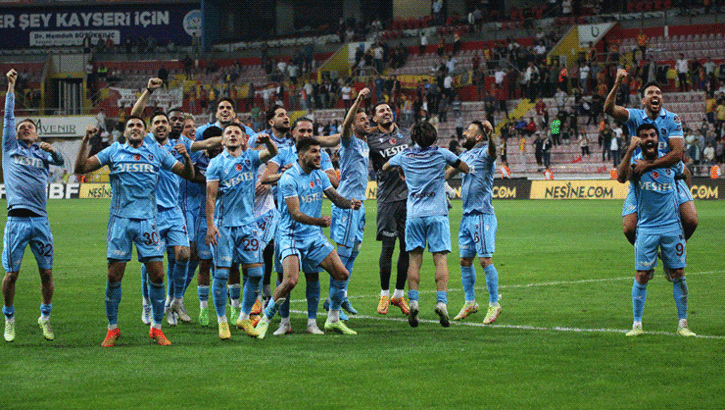 Son dakika Trabzonspor haberi! Abdullah Avcı'dan çift forvet formülü