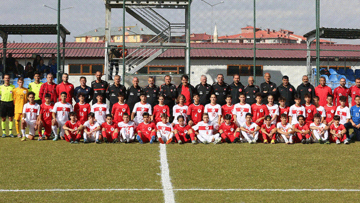 Antalyaspor altyapısından 13 milli futbolcu