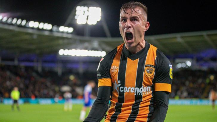 Hull City'de Pelkas siftah yaptı