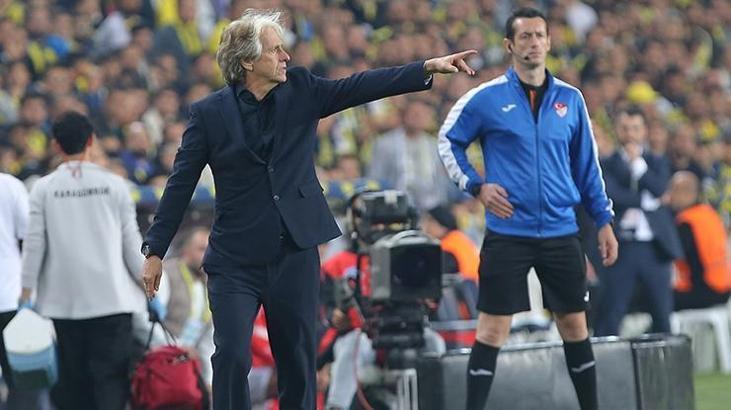 Jorge Jesus açıkladı! İşte Ferdi Kadıoğlu'nun son durumu