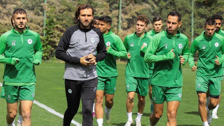 Konyaspor zirve yarışını sürdürüyor