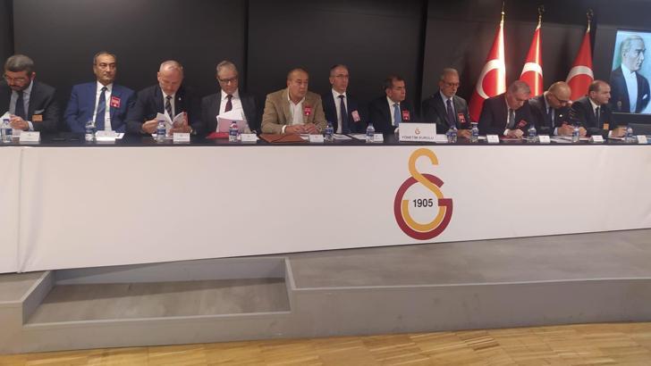 Galatasaray Başkanı Dursun Özbek müjdeyi verdi: Anlaştık...