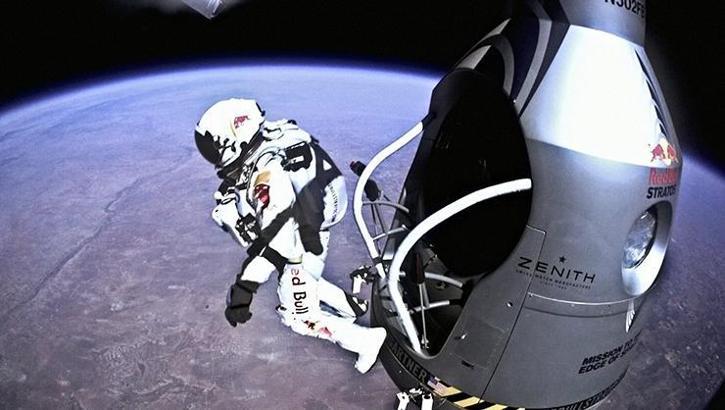 Red Bull Stratos belgesel oldu