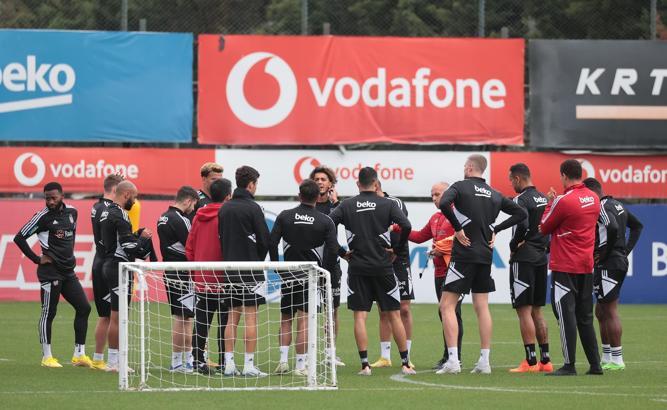 Beşiktaş'ta evdeki hesap çarşıya uymadı!