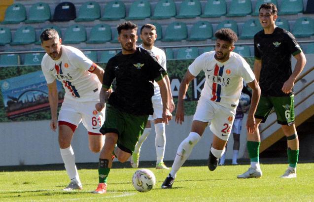 Akhisarspor-Bergama Belediyespor maç sonucu: 0-0