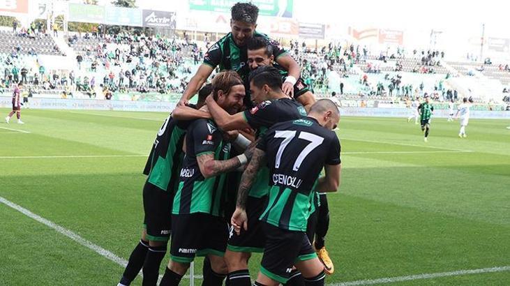 Denizlispor, kupada gençlerle tur arıyor