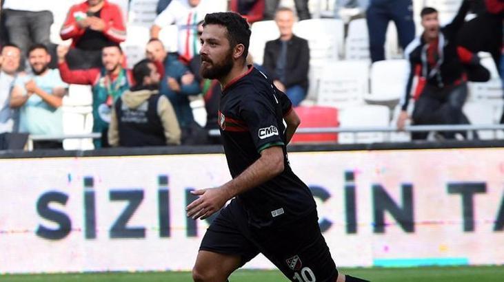 Karşıyaka'da Emre Gemici sevinci
