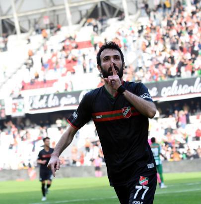 Karşıyaka'da Furkan'ın hasreti bitti