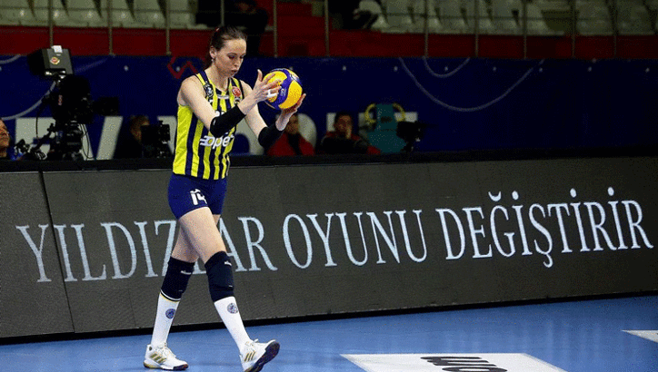 Fenerbahçe'ye, Eda Erdem Dündar'dan kötü haber