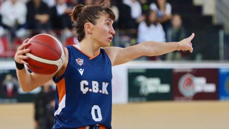Lider Çukurova 2023'e mutlu girdi