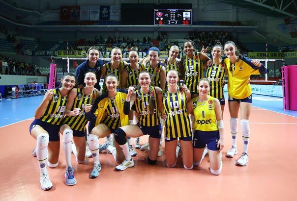 Sarı melekler 2-0'dan döndü, zafer gitti!